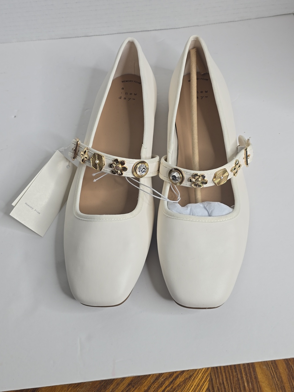 Women's White Mary Jane Jewel Flats Nwt A New Day Size 11 - Picture 9 of 9